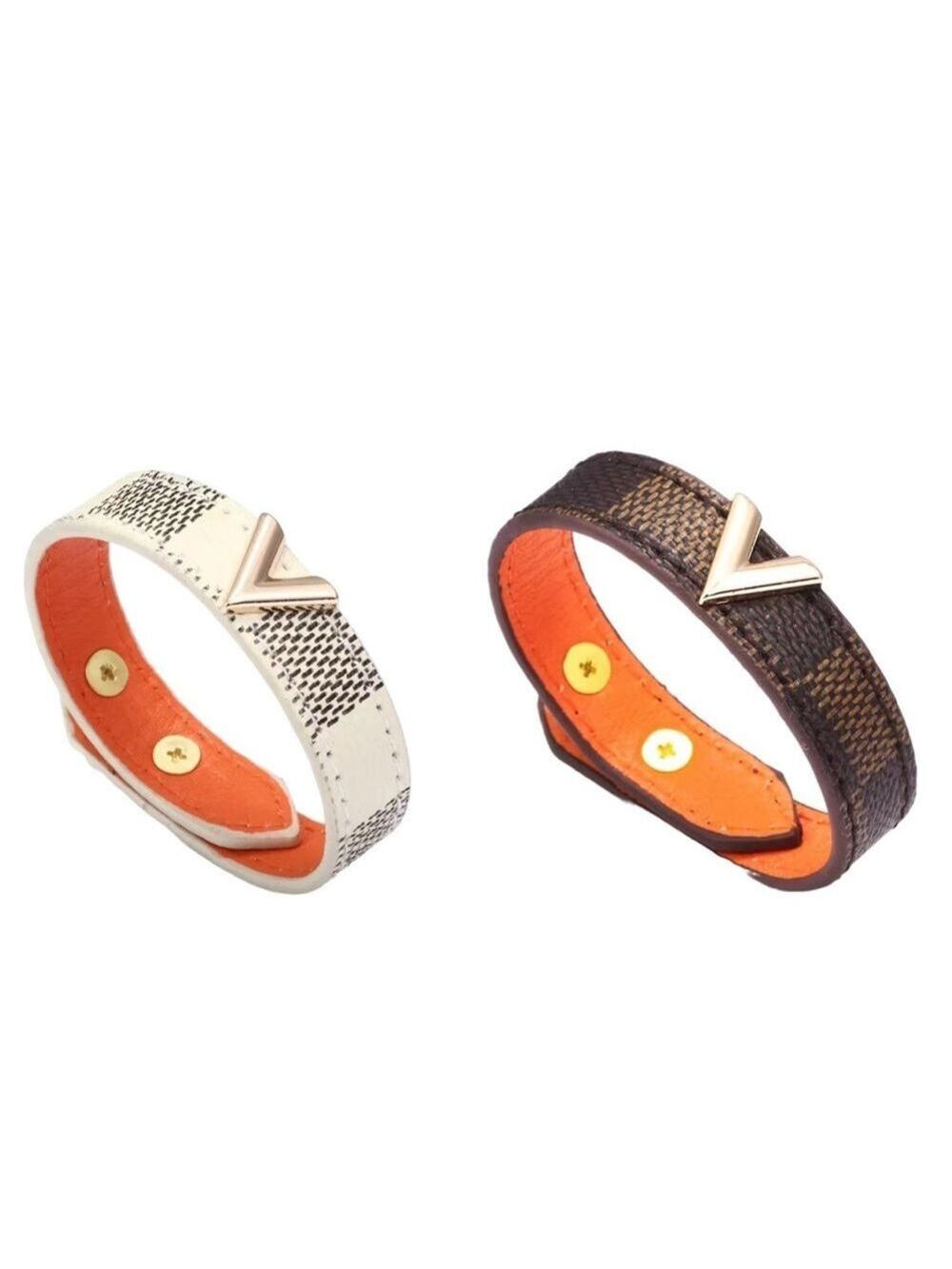 V designer logo easy wear button clasp bracelet